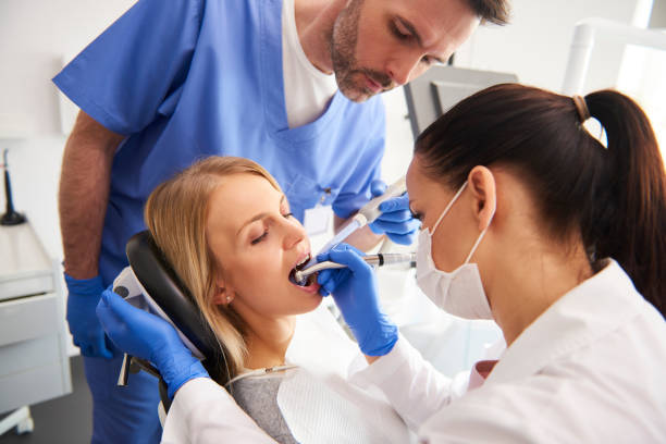 Emergency Dental Services in Roanoke, IN